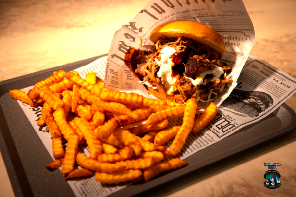 PULLED BURGER